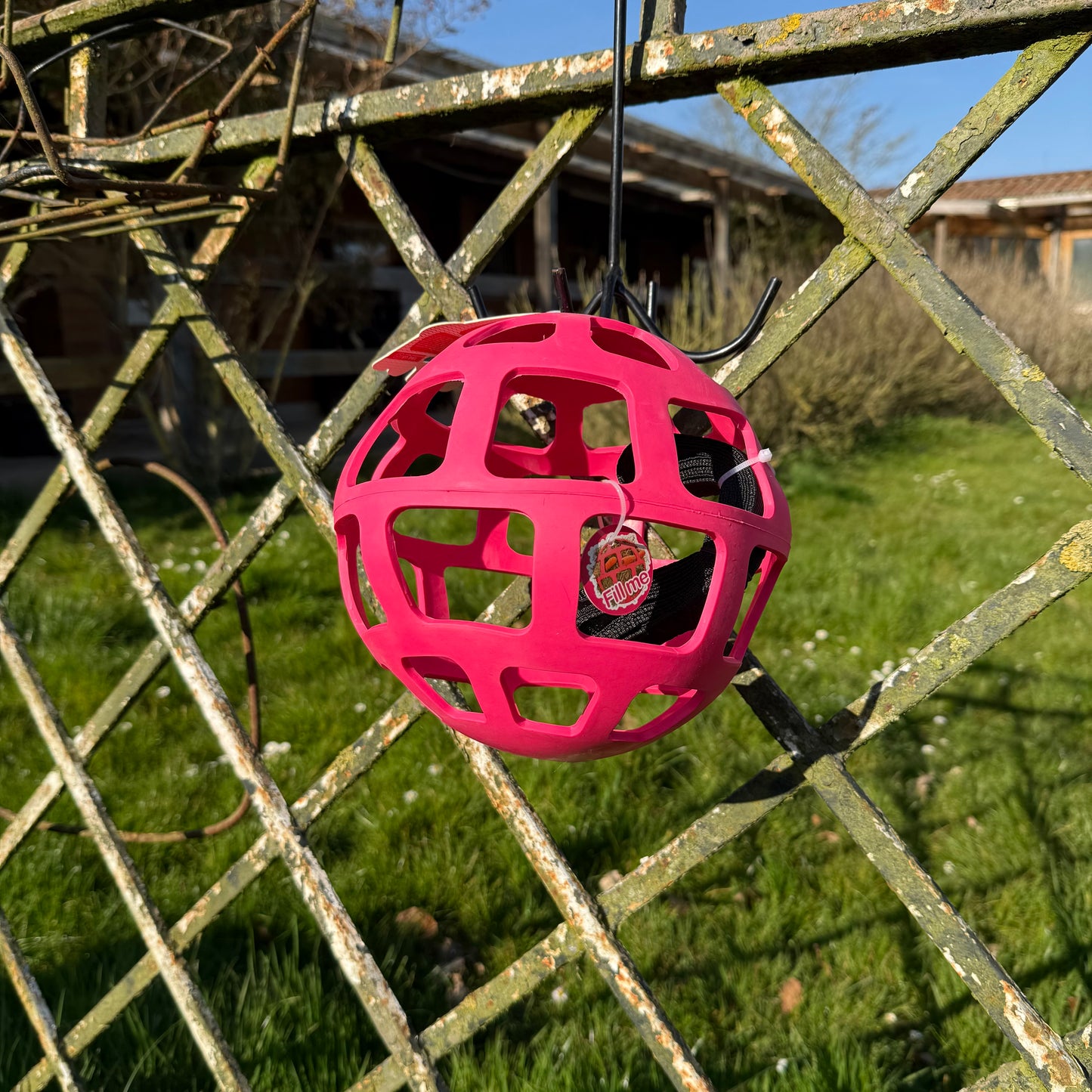 Jouer balle de foin rose